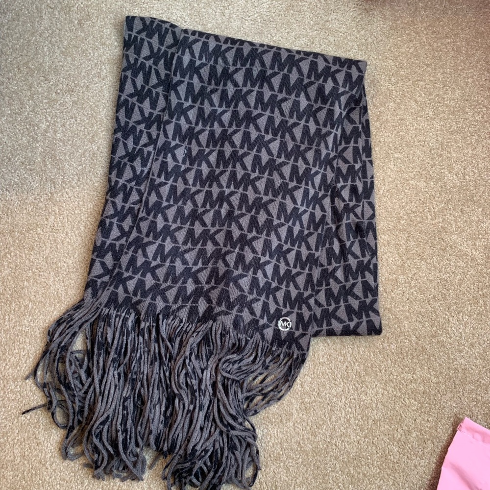 Michael Kors Scarf